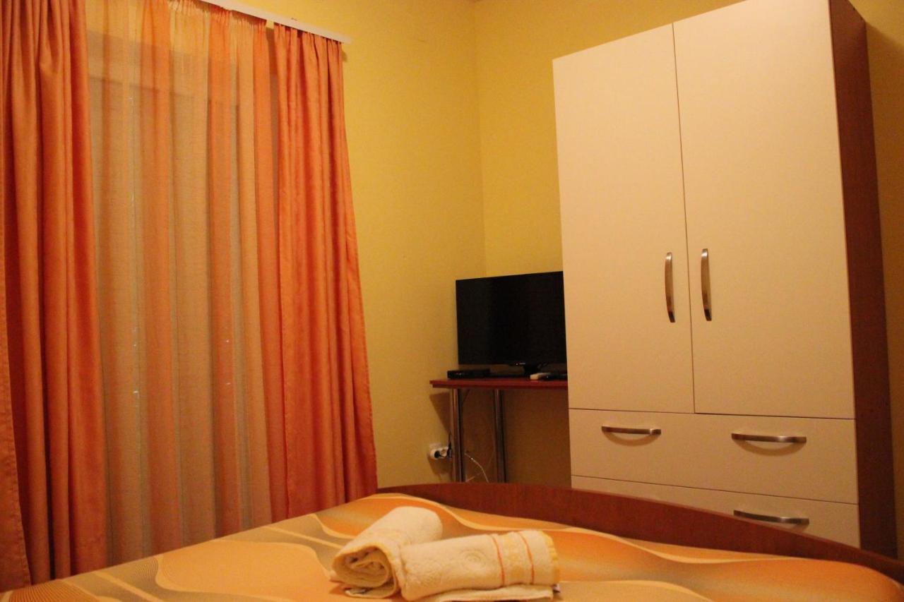 Apartments Lucija Seget Vranjica Exteriér fotografie